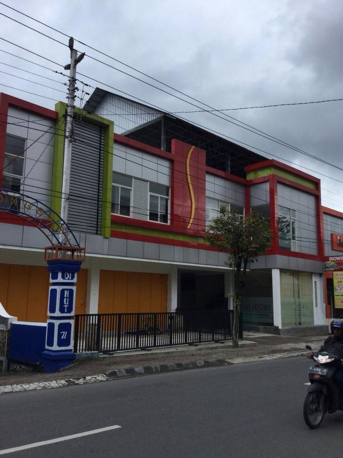 Sentro Hotel Wonosobo Extérieur photo